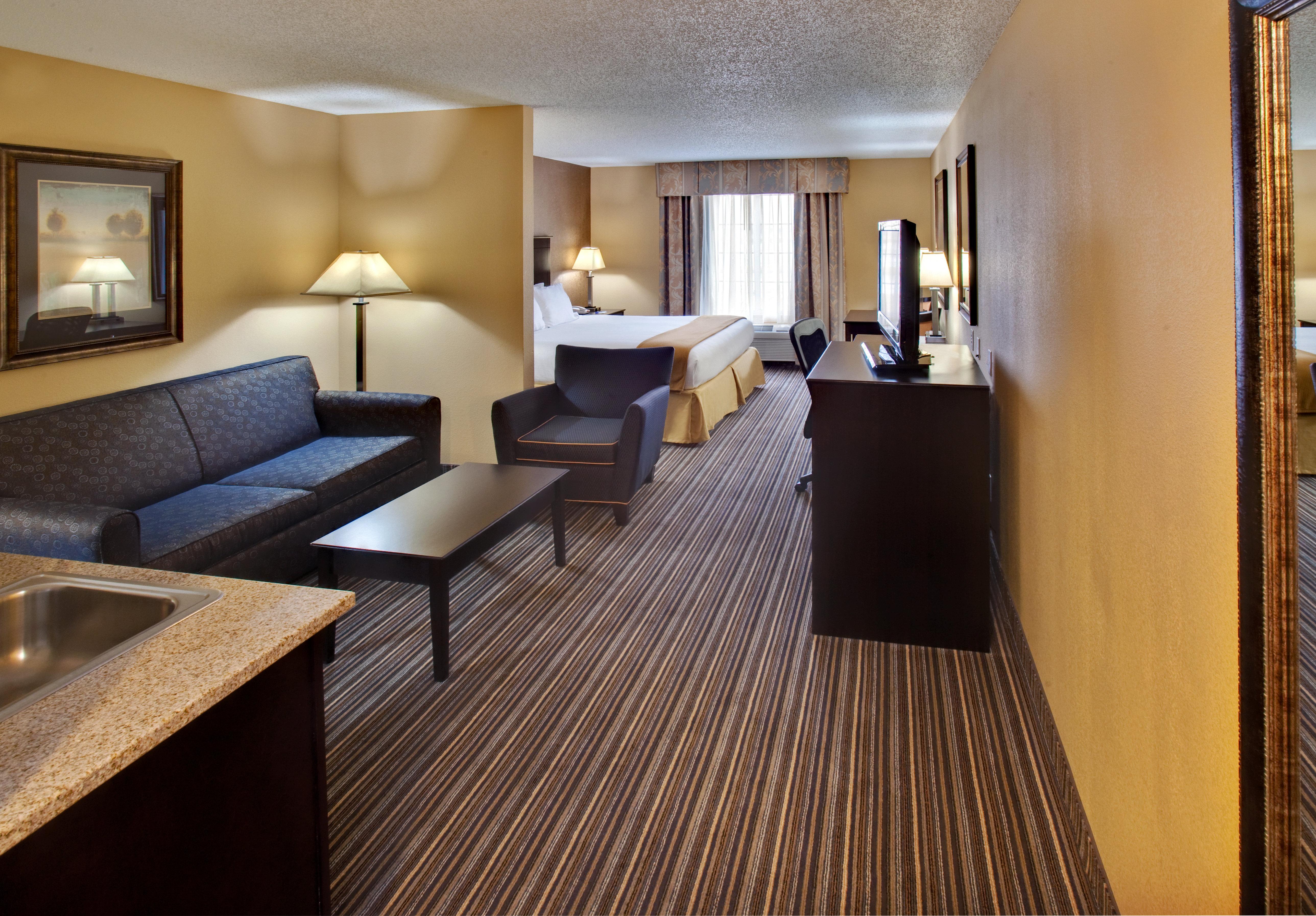 Holiday Inn Express Hotel & Suites Council Bluffs - Convention Center Area By Ihg Exteriör bild